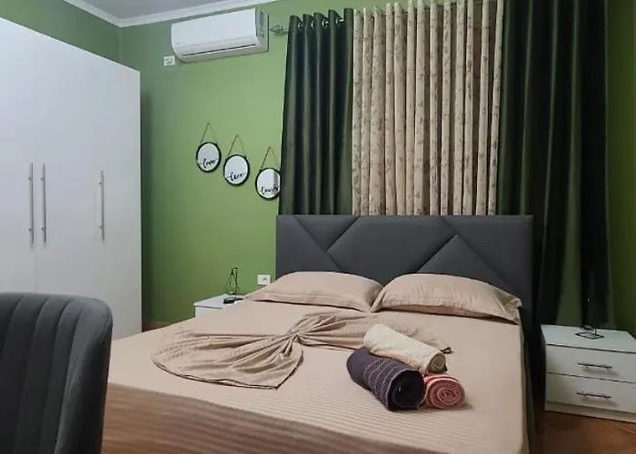 别墅 Tian & Hojz Durrës